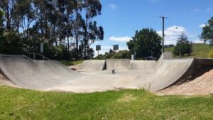 Sunny side park in Loch. Skate park