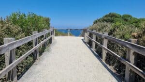 scenic lookout at eagles nest inverloch