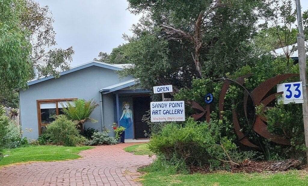 Sandy Point art gallery front