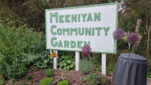 sign saying Meeniyan community garden